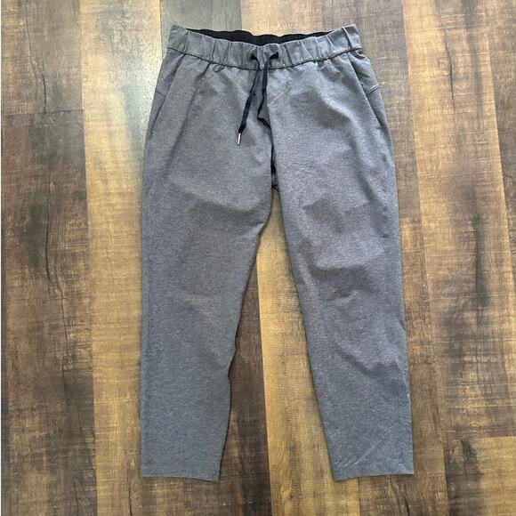 Lululemon 28" On The Fly Heathered Black Pant Size 10 - Picture 2 of 10